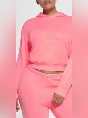 NWOT SKIMS French Terry Modal Classic light weight women’s Hoodie Coral large